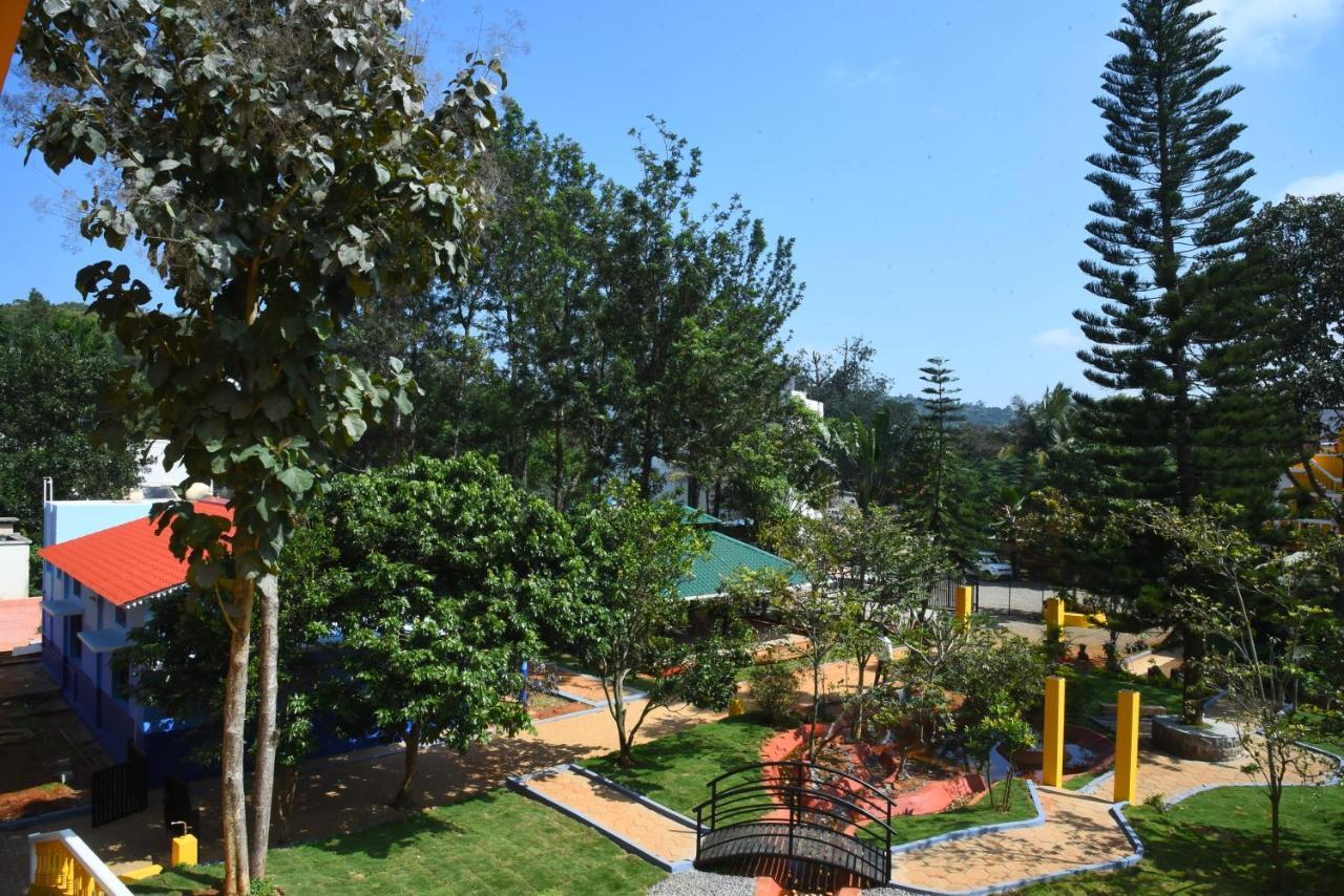 Fundera Aqua Stay Yelagiri Eksteriør billede